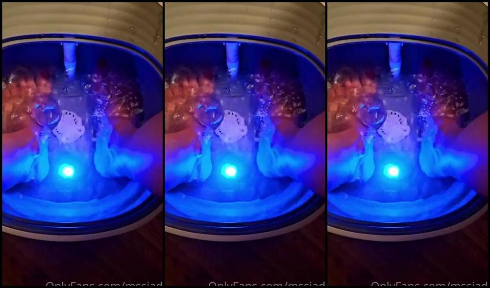 Mssjada Nicknamed Mssjada Onlyfans Treating My Feet To A Foot Bath Bubbles And Massage Rollers