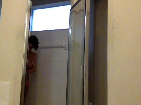 Glamortica Violetta Storms Shower