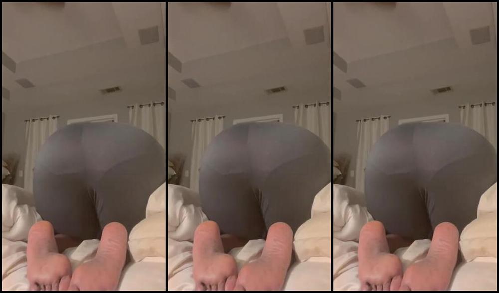 Haitian Babefeet 12 07 2023 Onlyfans Video Sniffing My Farts Im Lying In The Bed Relaxing Watching A Movie