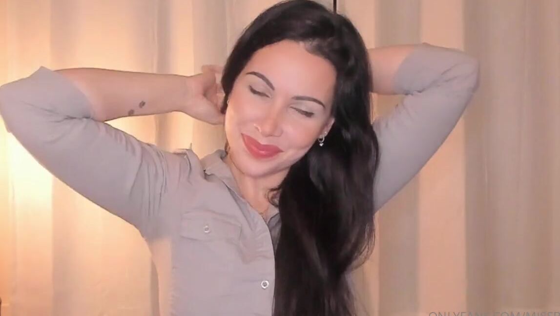 Missbella Onlyfans Of Has Not Allowed Me To Go Livestream At All Tonight So I Just Recorded A Video But We Will Have