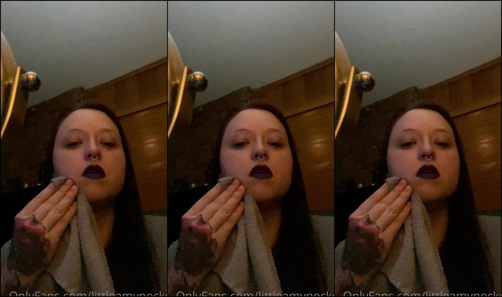 Littleamypocket Makeup Removal Process
