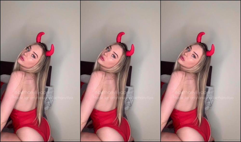 Bethanylilya Feeling Devilish Kicking Off The Halloween Videos As A Red Devil