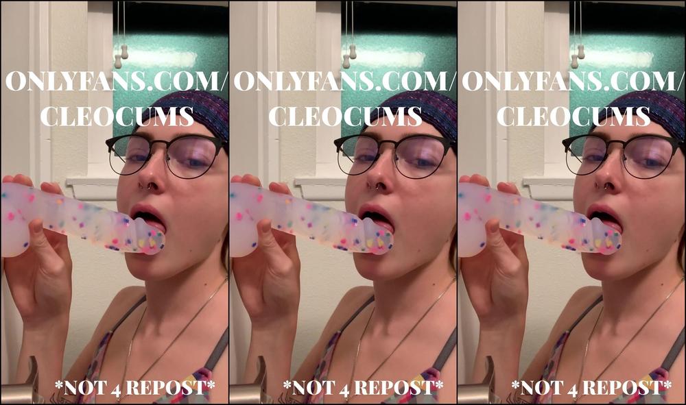 cleocums-18-01-2020-128930652-pov-blow-job-on-my-new-fav-toy-i-have-another-toy-coming-in-the-mail-and-i-know-