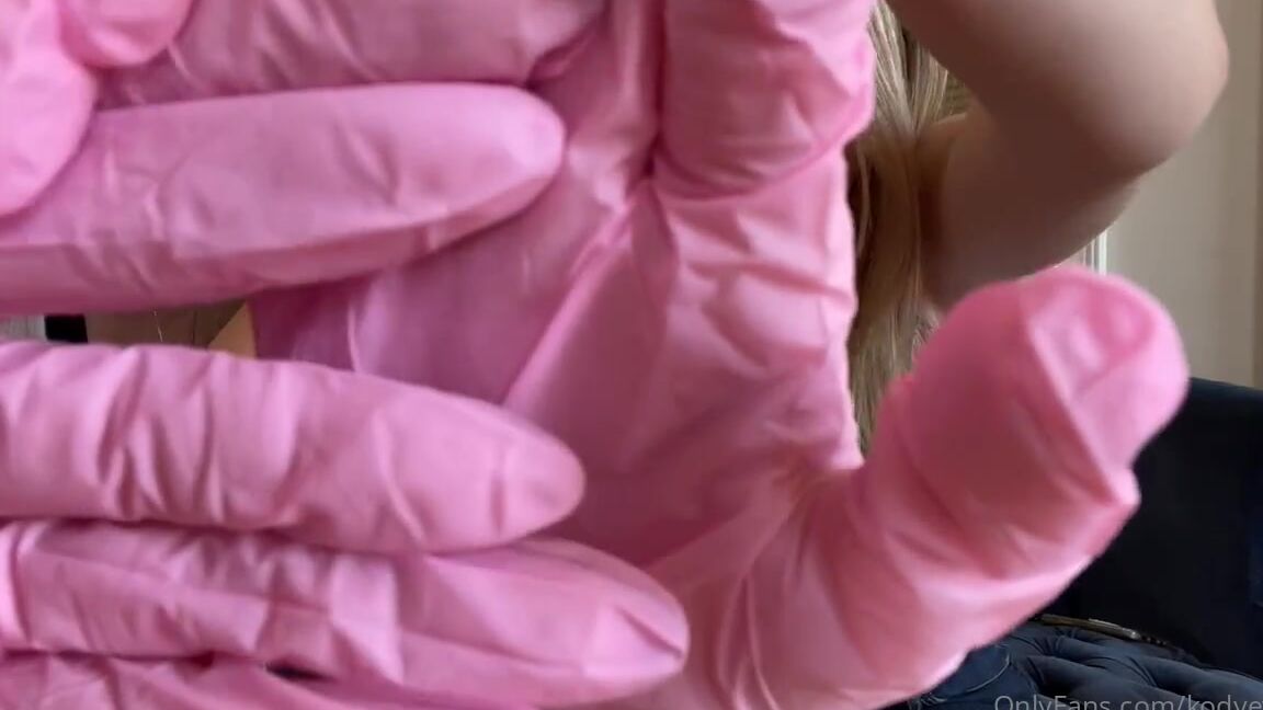 Kodyevans Onlyfans Glove Fetish Anyone How About Also Us Spitting At You Onlyfanscomlondonevans