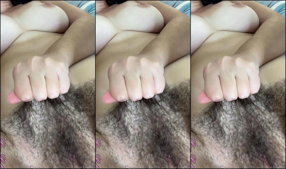 Lyralockhart First Orgasm Of The Year