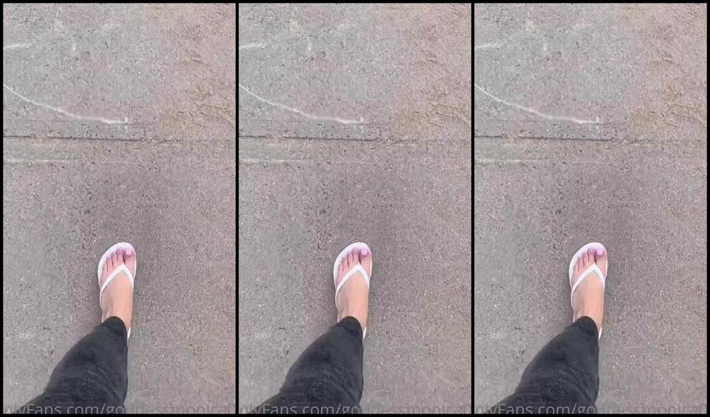 Goddessmonica00W Onlyfans Flip Flop Walk Joi2P