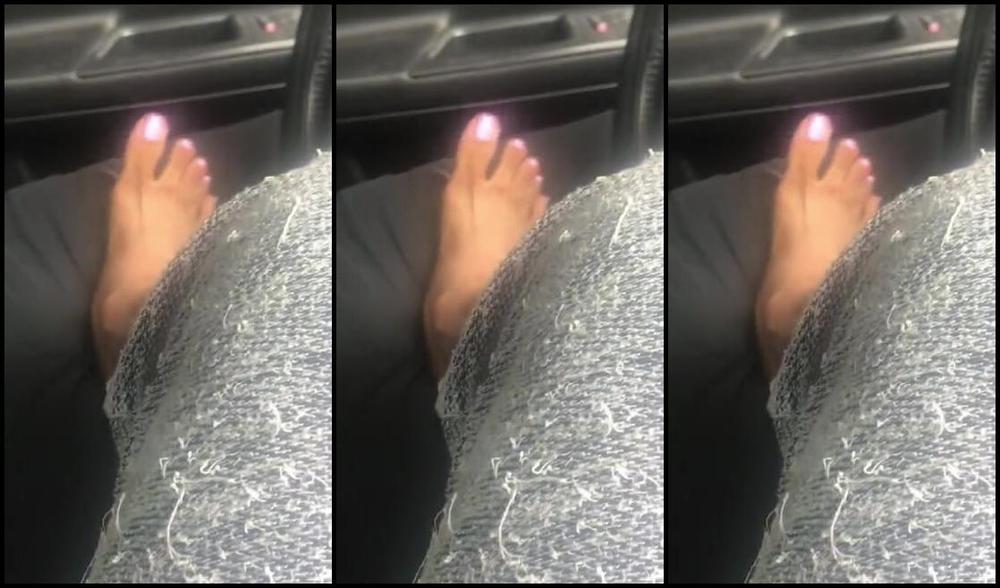 Blatina Goddess Onlyfans 11 29 2019 Worship Session With One Of My Florida Foot Boys Who Comes To Georgia From Time To