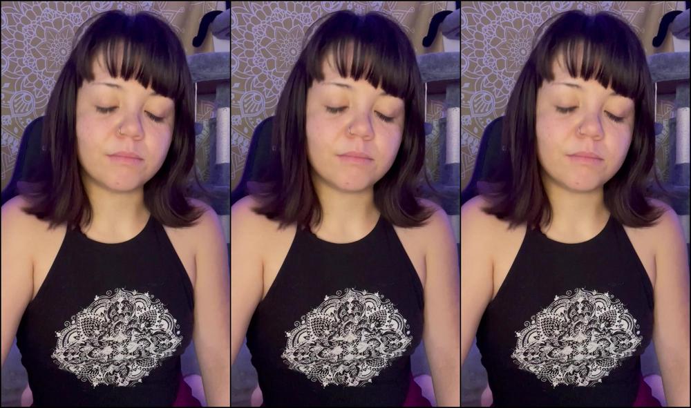 Mochimonaxxx 2634846774 10 10 2022 Hi Babes Quick Little Announcement My Partner Of 3 Years And I Just Broke Up And