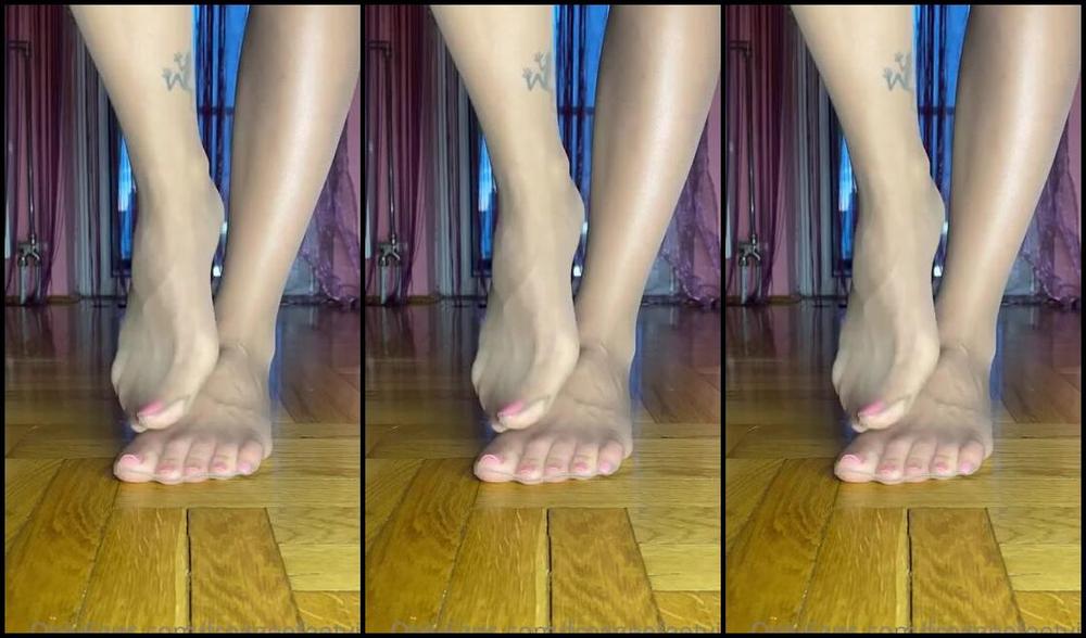 Froggeevip Onlyfans Nylon Lovers Enjoy2