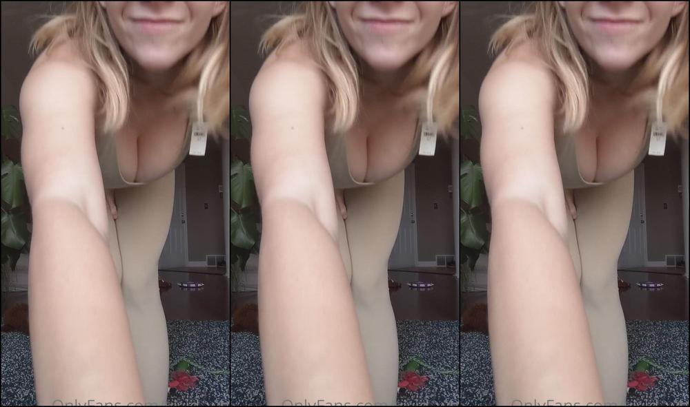 Vivid Whit Trying On Some New Workout Clothes