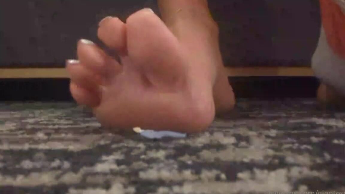 Giantesscleo Onlyfans Giantess Play Time