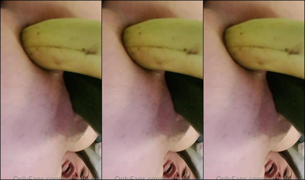 cathyheaven-01-08-2021-2179900536-little-naughtiness-yes-that-s-a-vegan-diet-