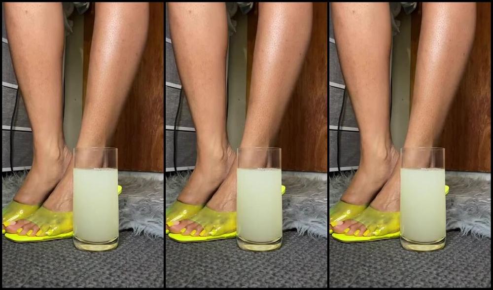 Queenjodiieetoes Aka Prettyfeetonly1800 Onlyfans Call Me The Thirst Quencher Here To Serve You Lemonade