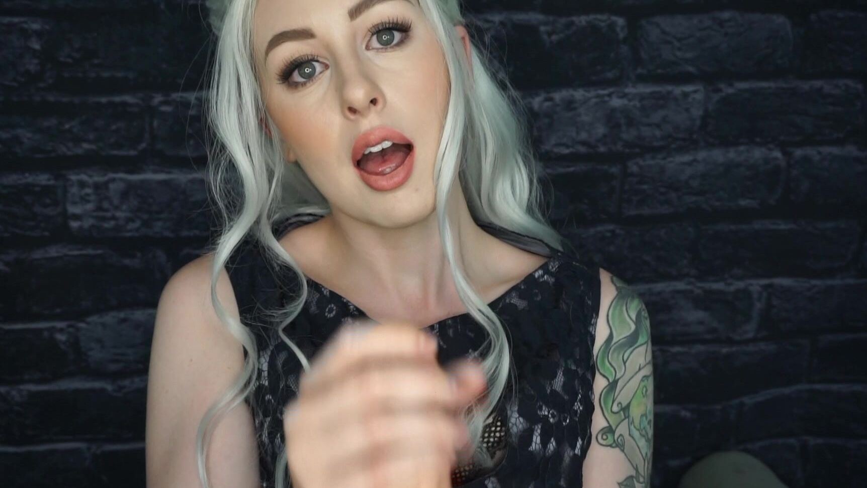 Mystie Mae Khaleesi Rewards Your Cock Id