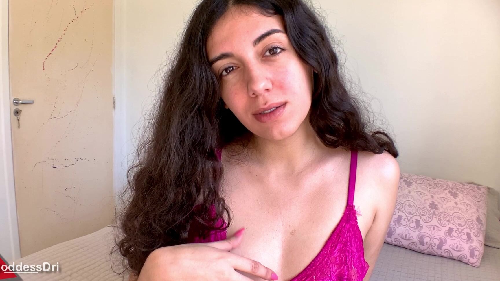 "GoddessDri" face fetish, femdom pov, goddess worship, love addiction, mesmerize Get addicted Be mine Manyvids