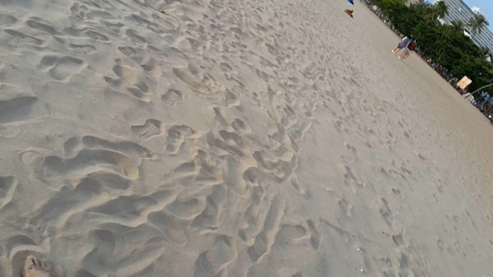 dream4angel risky pissing on one public beach red butt plug flashing Pornhub