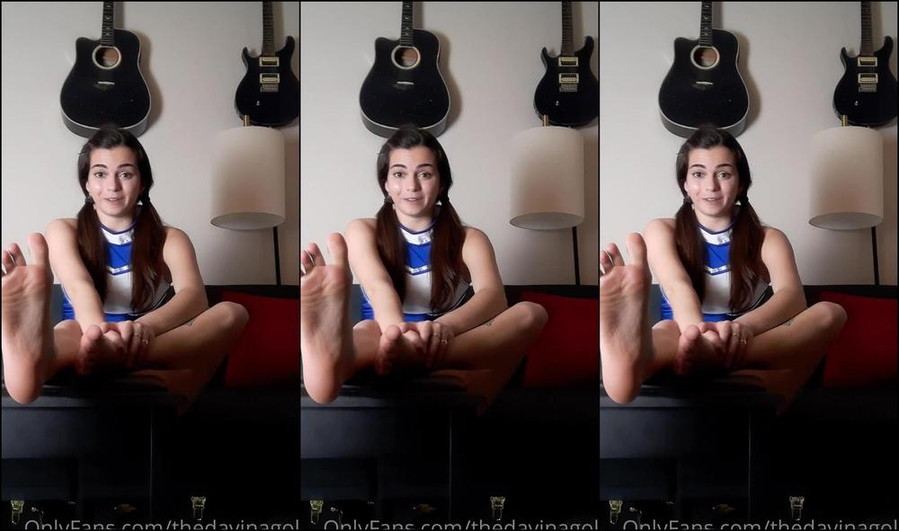 Thedavinagold Cheerleader S Footboy Pov You Re My Best Friend And I Come Over To Hang Out After Cheerl