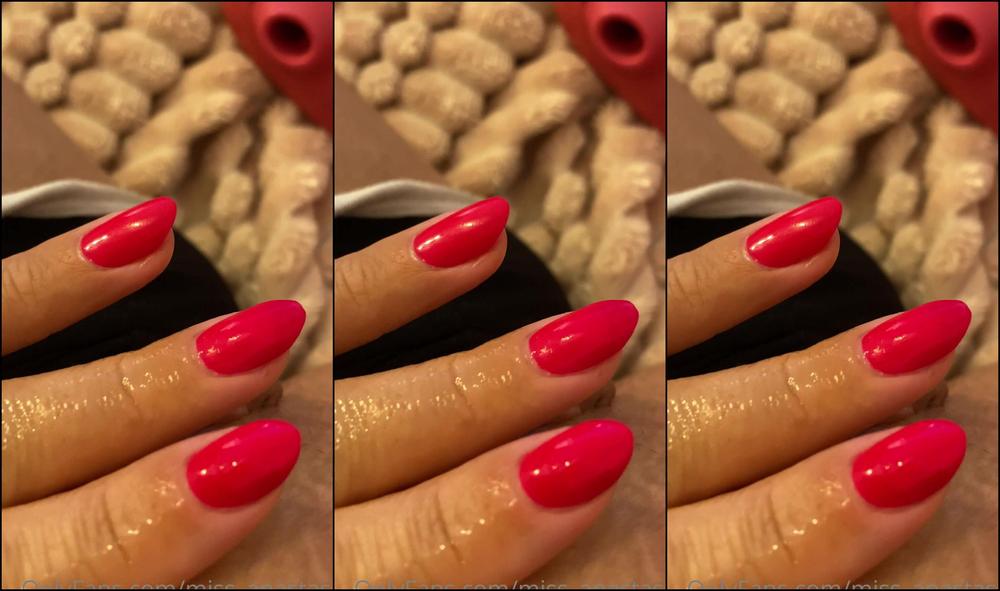 miss-anastasia-30-05-2021-2123344203-when-you-ask-me-if-i-like-to-tease-maybe