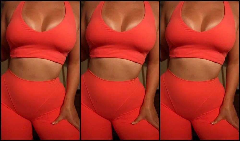 Icuckoldress 09 19 2024 Onlyfans Video The Sweat Boxthe Ac Is Broken In My Gym And Im Sweating Like A Motherfuckaits Like