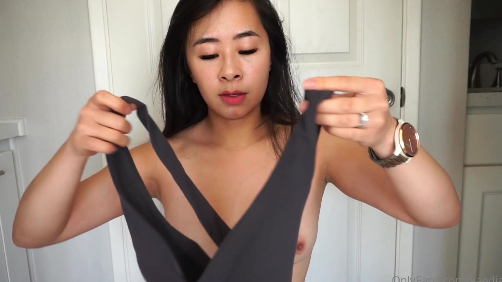 Kaedialang Boobalicious Tops Try On Haul I Ve Got A Bunch Of New Sexy Sports Bra Tops To Try