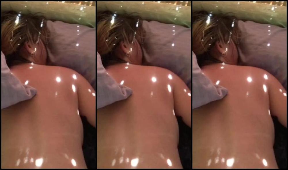 Sabelarsene Was Stranded In The Philippines And Picked Up By Some