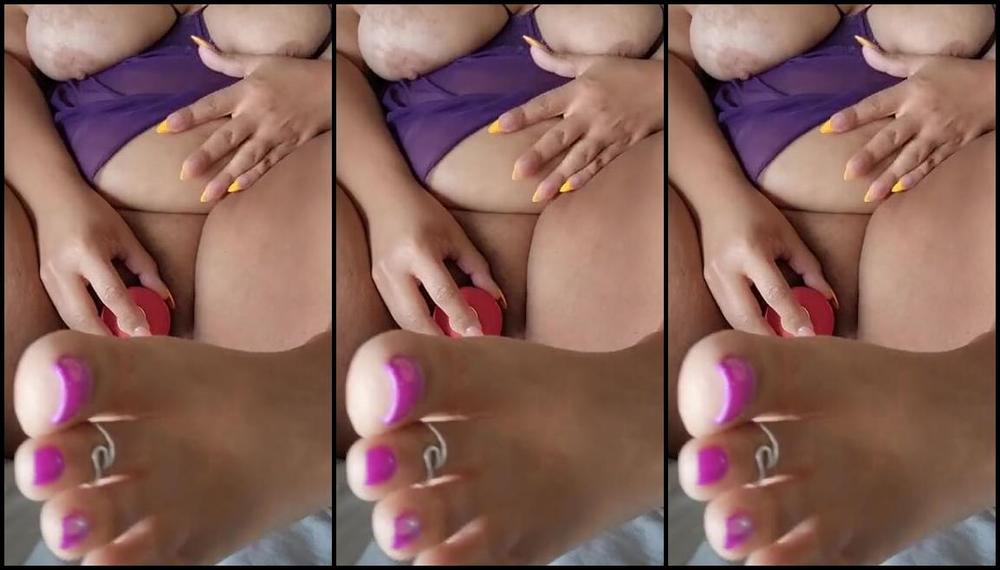 Britt Braithwaite Aka Sexisecret513 Onlyfans Come Watch Me Play With Myself While I Tell You To Suck My Toes Nice Upclose View Of These Perfect