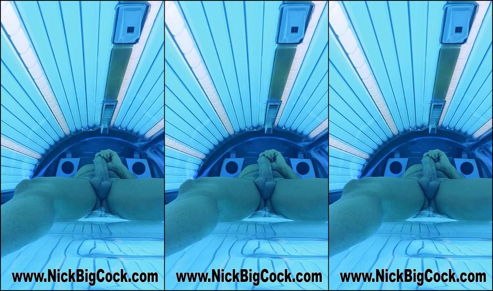 Nickbigcock New Free Full Minutes Jerk Off Video Horny At The Solarium Watch