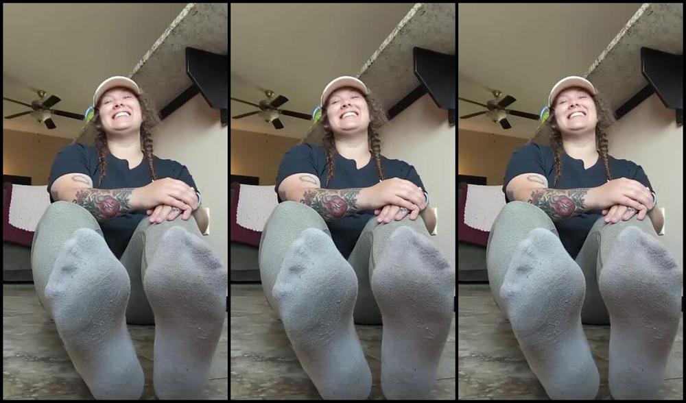 Amber Rae Nicknamed Amberrae969 06 07 2023 Onlyfans Video My Footboy Didnt Do His Chores While I Was At The Gym