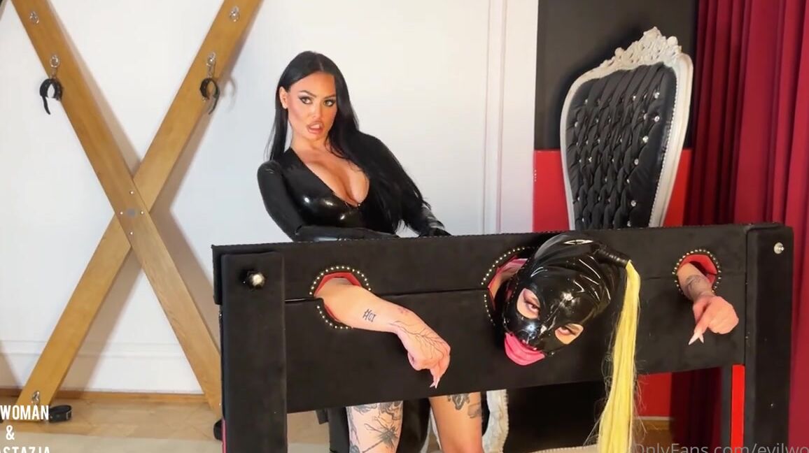 Evil Woman Aka Evilwoman Onlyfans Using Stupid Rubber Bimbo Doll How I Wantp