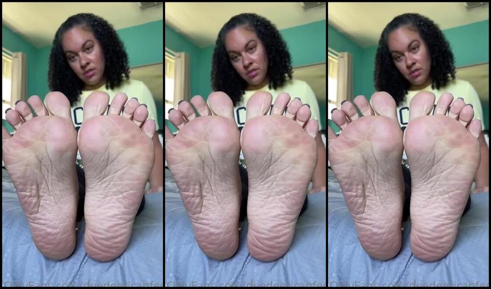 Deedeericanfeet Onlyfans Don T Remember If This Was A Request But Still A Sexy Soles Tease 4 U