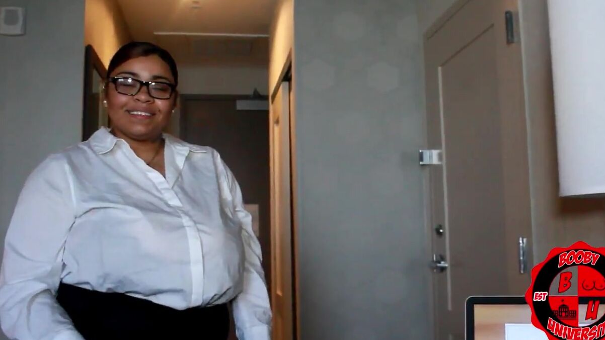 Big Boobs,Huge Boobs,Role Play,Spanking,Strip Tease theboobyuniversity lovely mimi the homesch--l hottie ManyVids