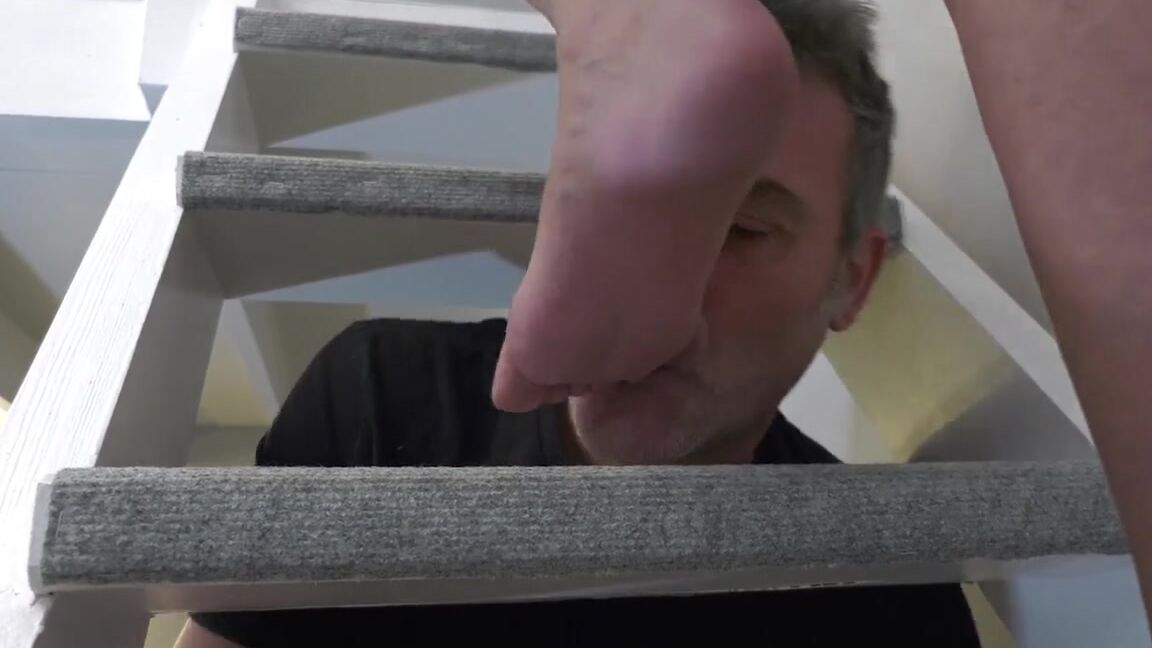 Abbiecat Onlyfans I Decide If You Can Breath Foot Worship Foot Gagging This Is The Beginning