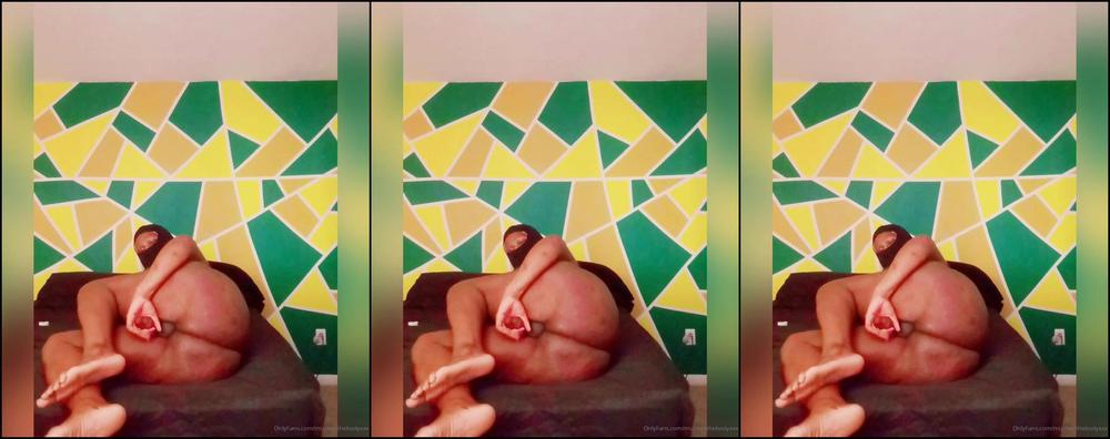 Mizzbeethebodyxxx Did A Client Still Feeling Horny