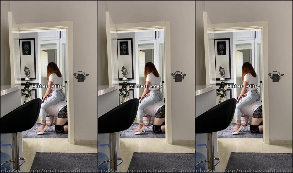 Mistressafitapsultan Bu K Pekten Ok Iyi Pony Oluyor Malko