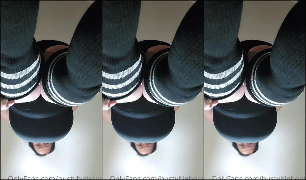 Bustybigbooty 2395243833 04 03 2022 I See You Little Guy Jerk Off To These Huge Tits Before I Smother You With