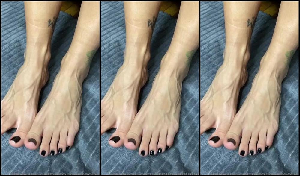 Froggeevip Onlyfans Would You Like To Cum On My Veiny Feet