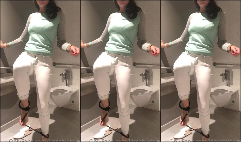 Kissabletoess I Have Also Cuffed Myself In The Bathroom At Work