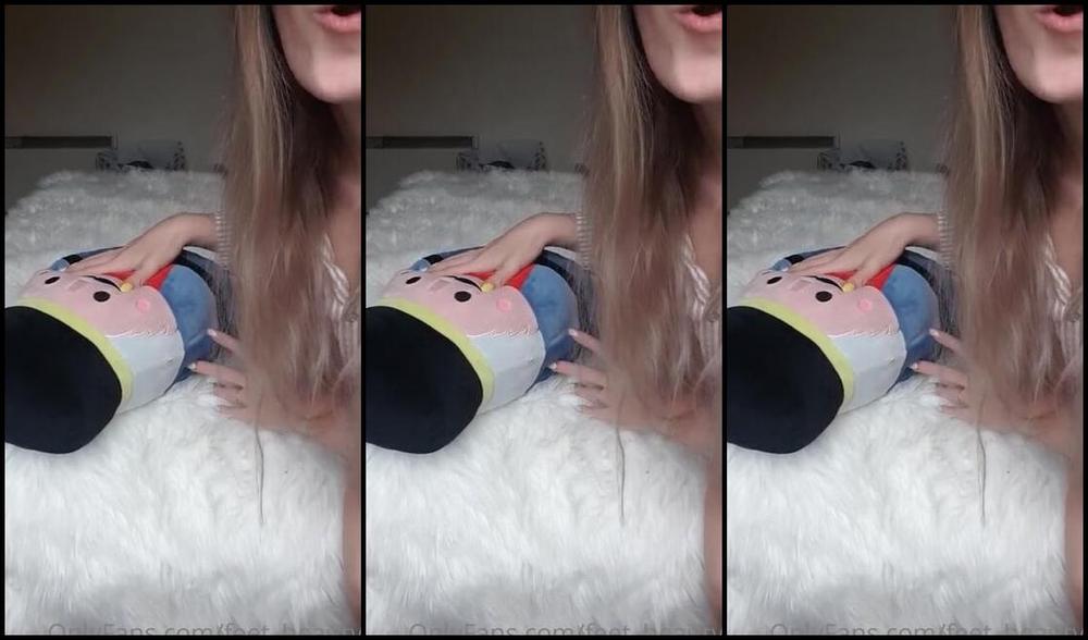 Feet Beautyx Nicknamed Feet Beautyx 10 05 2020 Onlyfans Video A Demonstration Of How To Be A Good Foot Stool