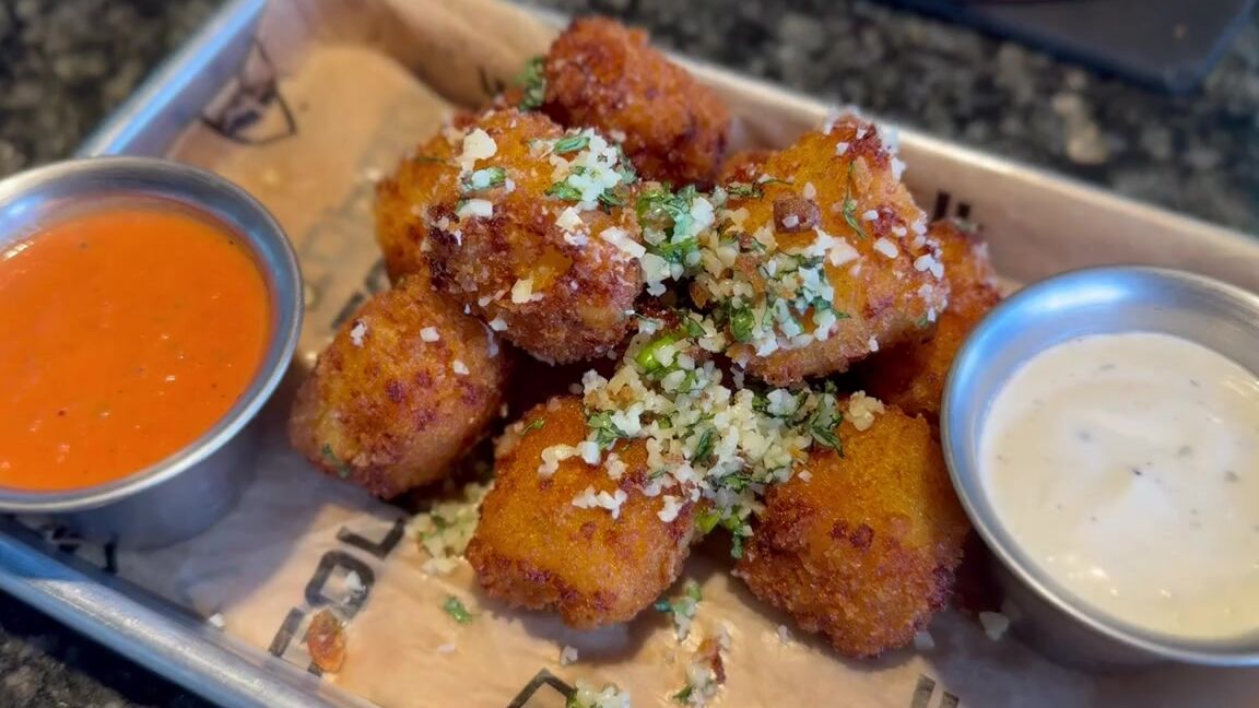 Allie Luna Nicknamed Theallieluna 06 17 2024 Onlyfans Video My Weekend Was Spent Celebrating The Daddys Swipe For All The Deets S7R6