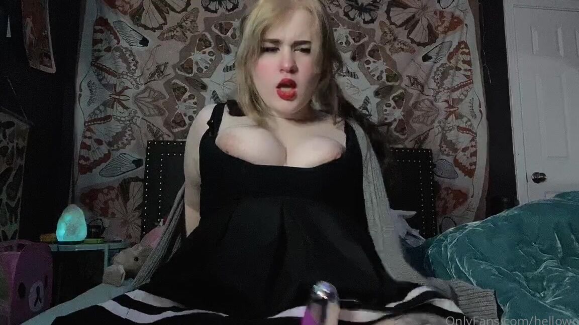 Hellowokitty Playing With Myself Until I Can T Anymore Look At Ho