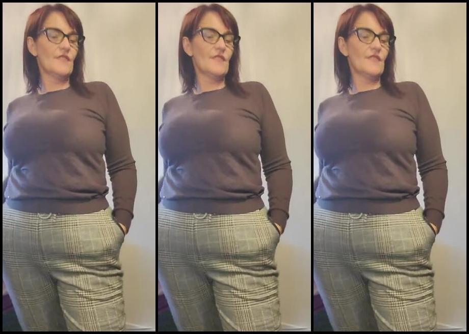 Miss B Nicknamed Missb52S Onlyfans 10 14 2023 Boot Bitches Belong In The My Boot Cupboard