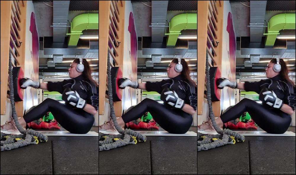 Goddess Domdeluxury 2020-02-23 I can't wait to use your body as My Gym Bag  - 141 OnlyFans