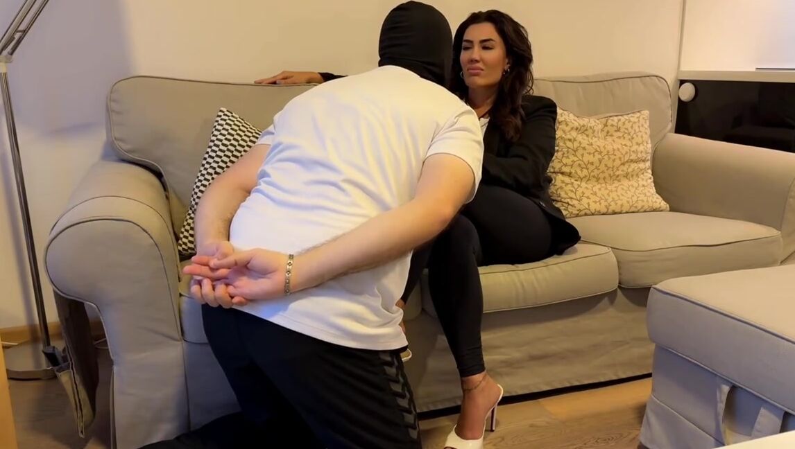 hulya cengiz serve me loser Clips4Sale