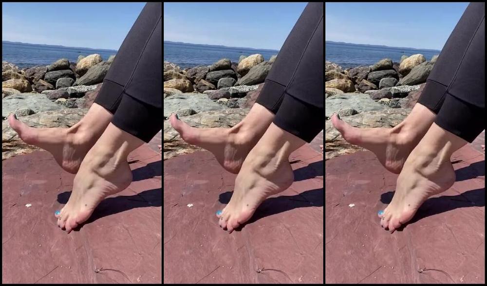 Lezlyan Nicknamed La Little Dancer Feet Onlyfans Watch Me Tap That Rock Like A Drum Making Beats In Nature