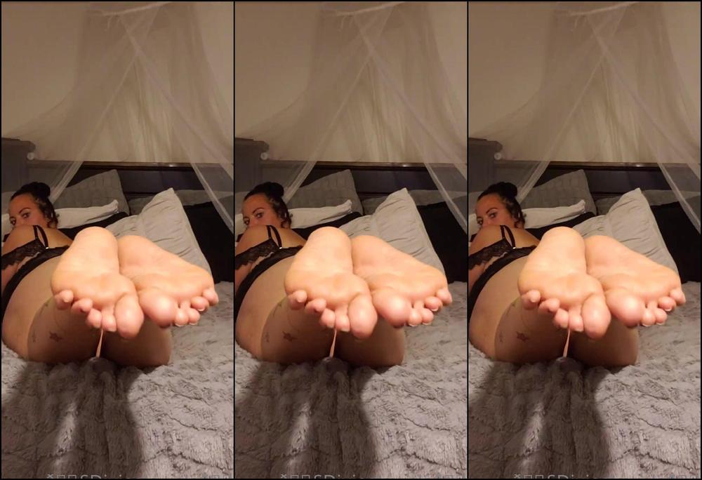 Dixiesjewels Who Doesn T Love This Booty And Soles Video