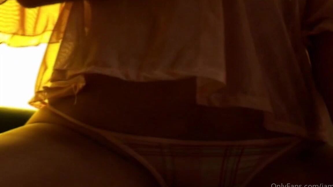 Iamplay Girlie Vol Poope And Girlie Vol