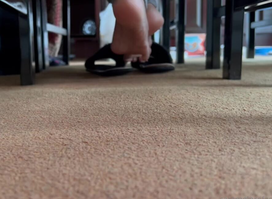 Puja Nicknamed Caramelprofessor Onlyfans I M Eating Cookie Dough And Filming Secretly For You What You Doing