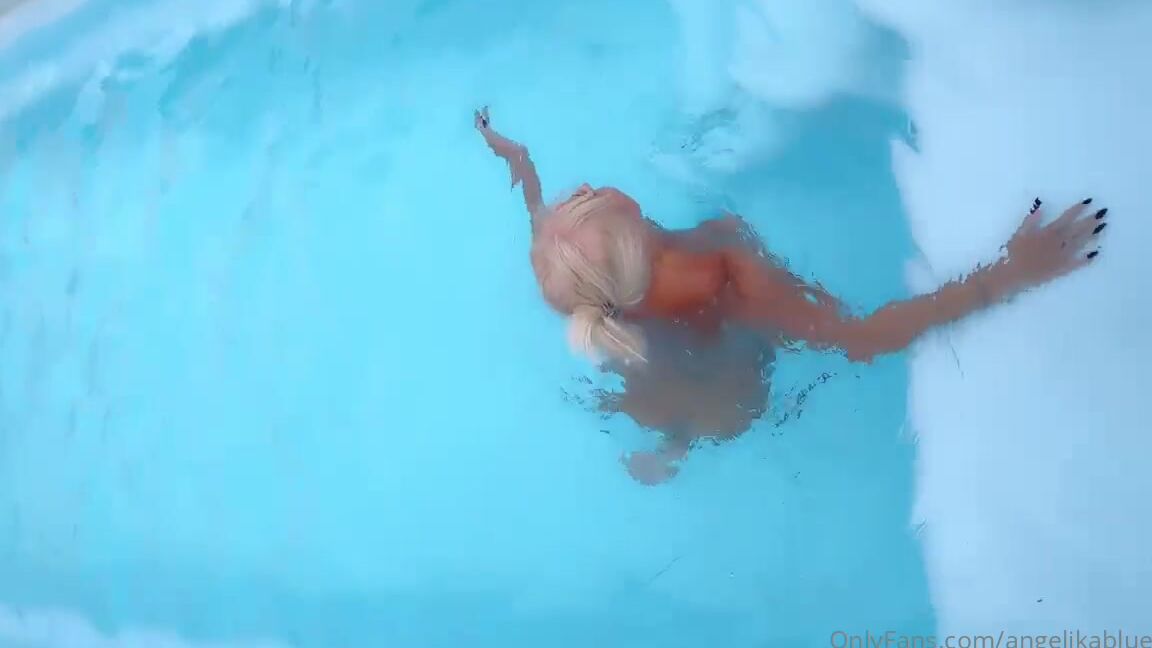 Angelika Blueyes Nicknamed Angelikablueeyes 10 21 2024 Onlyfans Video Che Ne Dite Di Un Bagno In Piscina La Mattina Per Svegliarsi Meglio