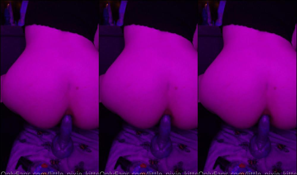 Little Pixie Kitten Fucking Myself In The Ass With Spitfire From Bad Dragon I Had To Do Some Anal Training Fo