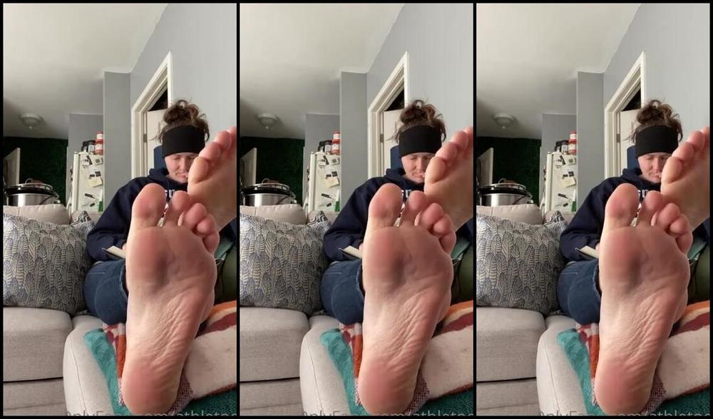 Athletoes Nicknamed Athletoes Onlyfans Taking Advantage Of The Short Quiet Time